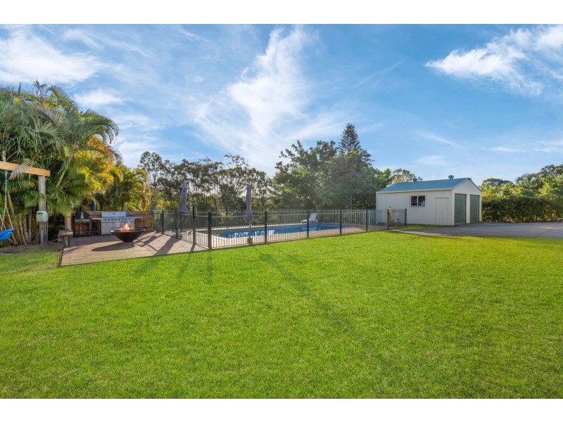 15 Mobbs Place, Ormeau QLD 4208