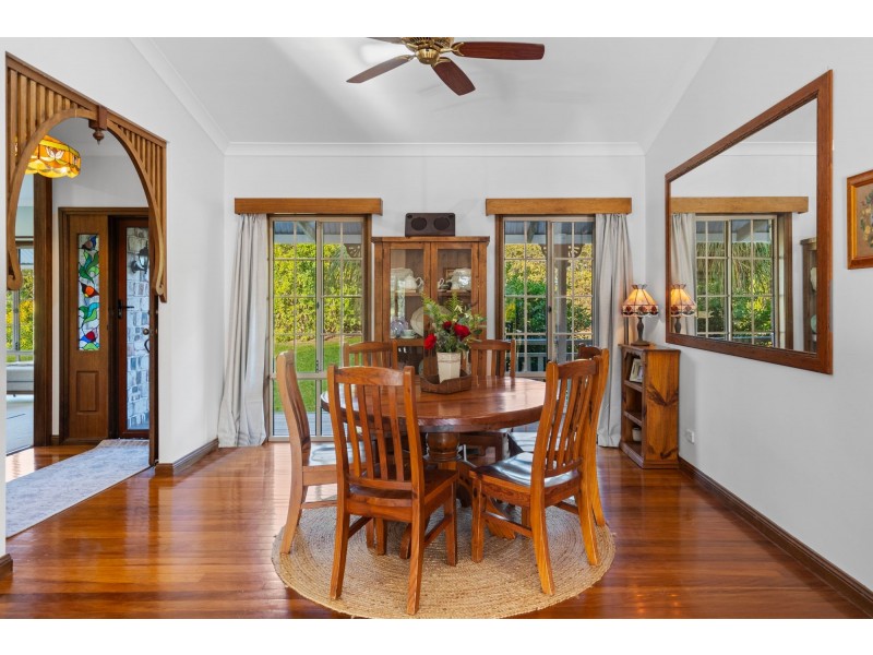 15 Mobbs Place, Ormeau QLD 4208