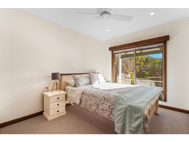 15 Mobbs Place, Ormeau QLD 4208