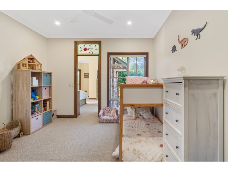 15 Mobbs Place, Ormeau QLD 4208