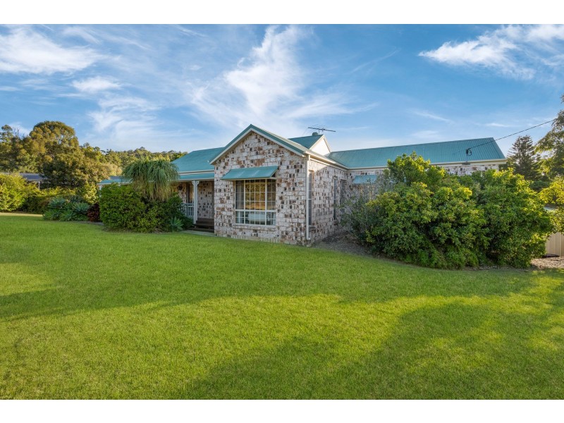 15 Mobbs Place, Ormeau QLD 4208