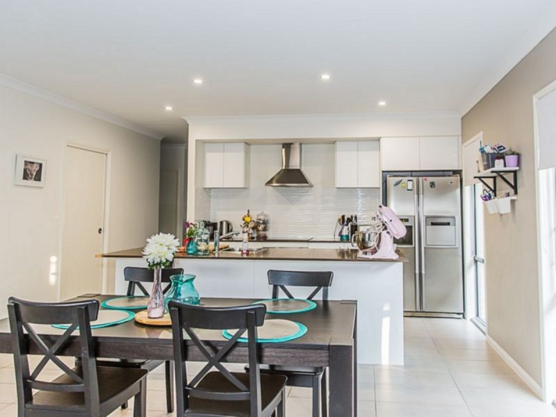 27 Adelaide Crescent, Ormeau Hills QLD 4208