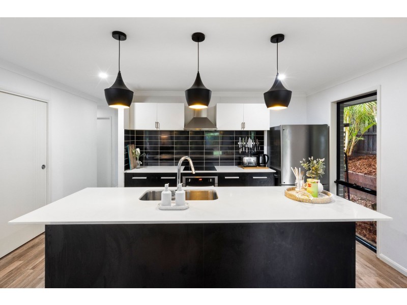 7 Summerhill Crescent, Ormeau Hills QLD 4208