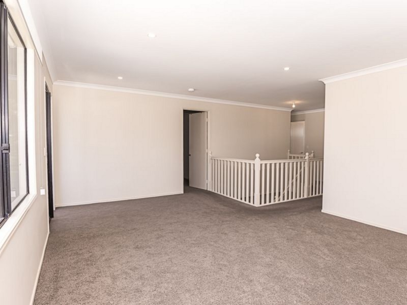 7 Maclagen Street, Ormeau QLD 4208