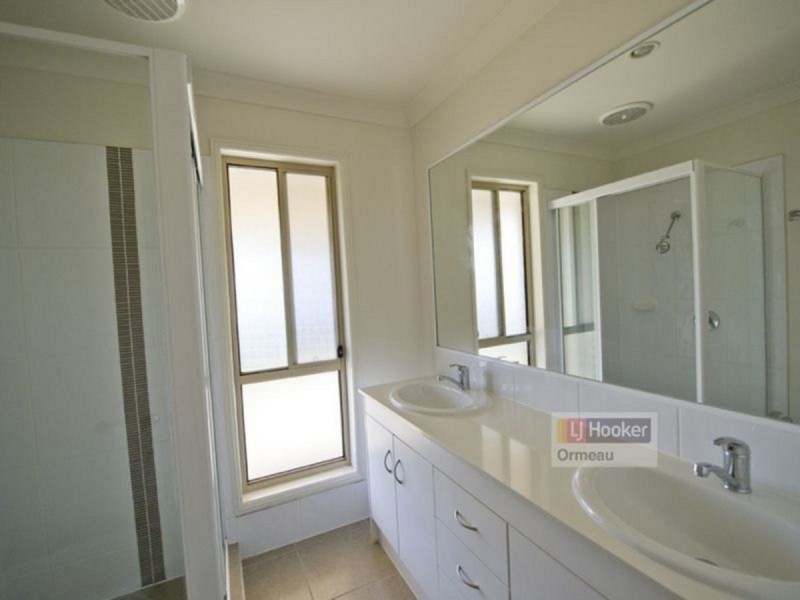 16 Charlton Crescent, Ormeau QLD 4208