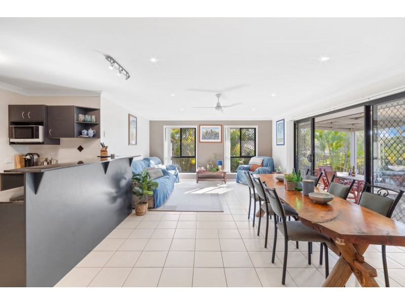 19 Dahlia Crescent, Ormeau QLD 4208