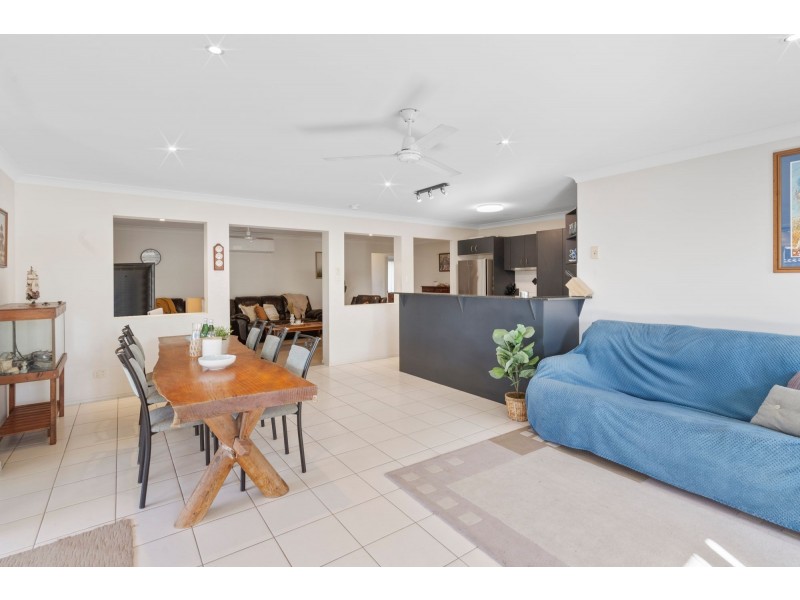 19 Dahlia Crescent, Ormeau QLD 4208