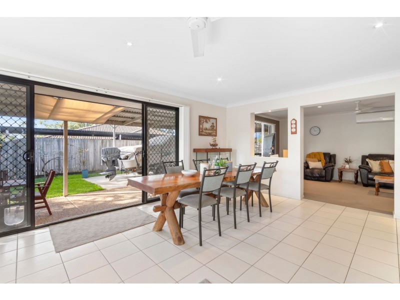 19 Dahlia Crescent, Ormeau QLD 4208