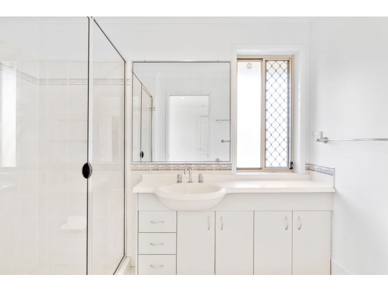 12 Manatoka Place, Ormeau QLD 4208