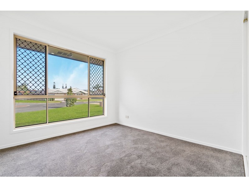 12 Manatoka Place, Ormeau QLD 4208