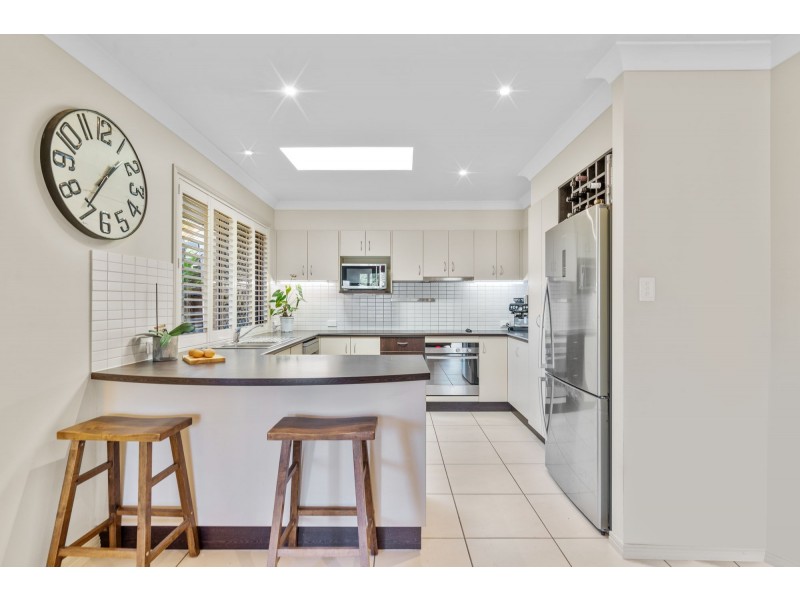 1/2 Carob Court, Ormeau QLD 4208