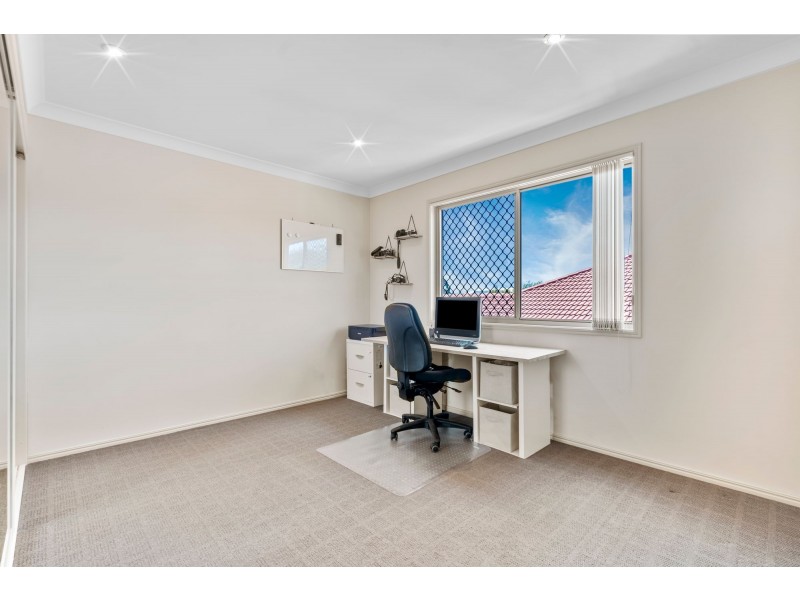 1/2 Carob Court, Ormeau QLD 4208