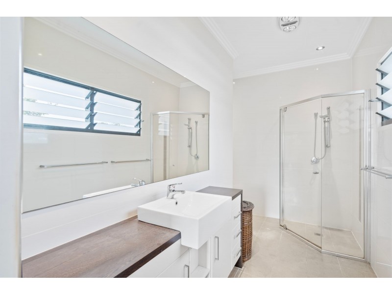 4 Cedarton Crescent, Ormeau QLD 4208