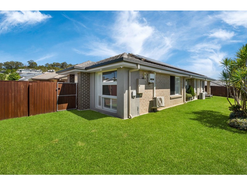 1 Beaufort Crescent, Ormeau Hills QLD 4208