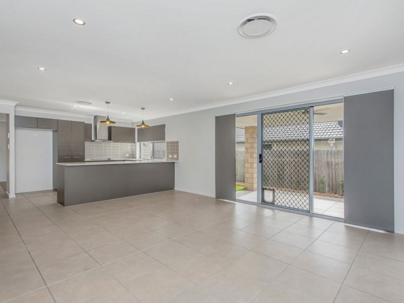 10 Helena Street, Ormeau Hills QLD 4208