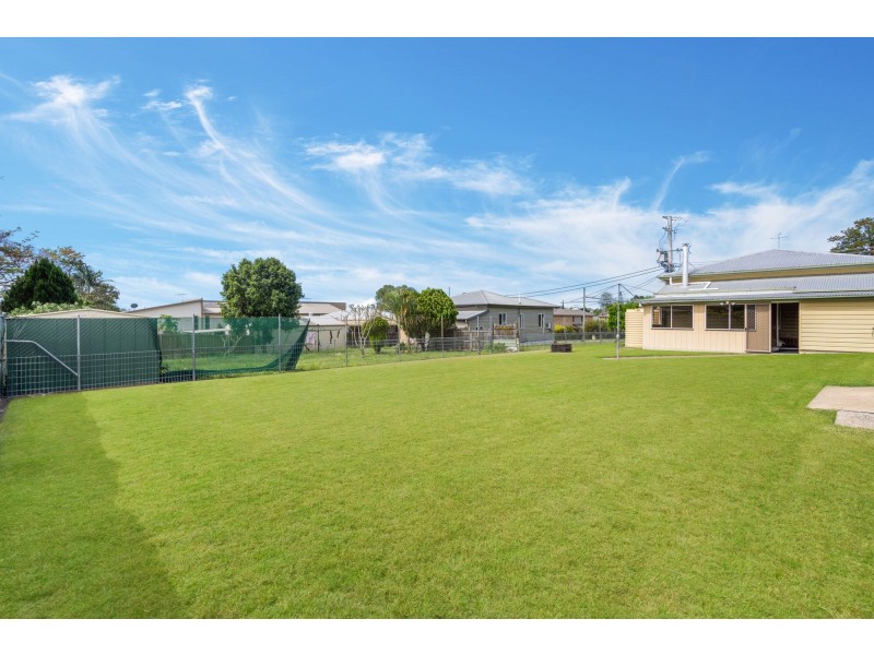 16 Muchow Street, Beenleigh QLD 4207