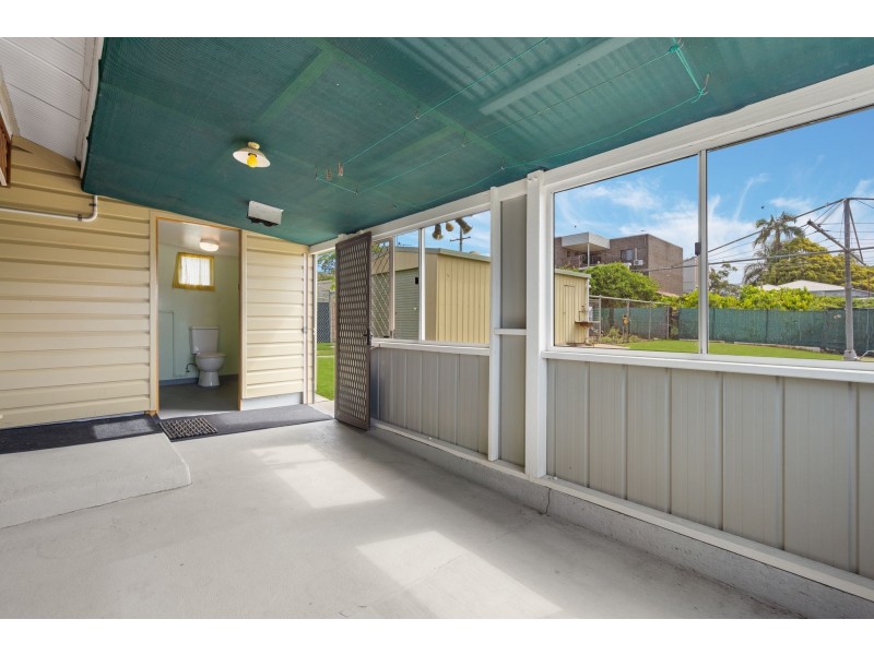 16 Muchow Street, Beenleigh QLD 4207