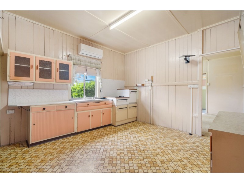 16 Muchow Street, Beenleigh QLD 4207