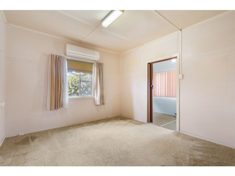 16 Muchow Street, Beenleigh QLD 4207