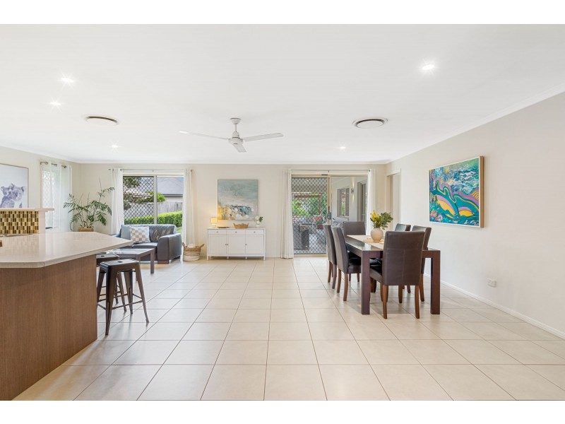 15 Coorabelle Crescent, Ormeau QLD 4208