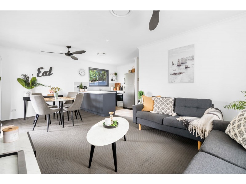 2 Poplar Crescent, Stapylton QLD 4207