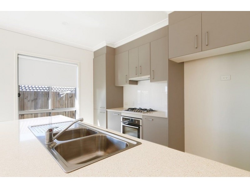 27 Beaufort Crescent, Ormeau Hills QLD 4208