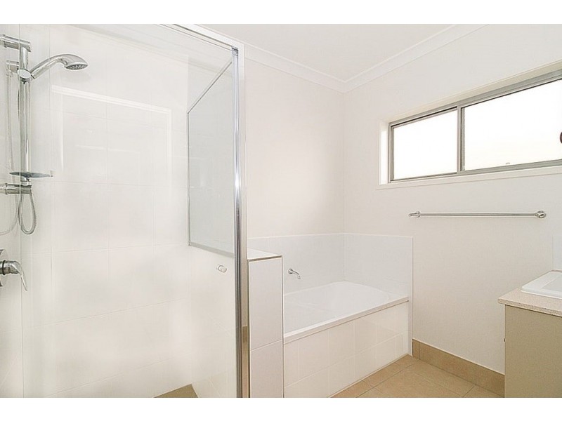 27 Beaufort Crescent, Ormeau Hills QLD 4208