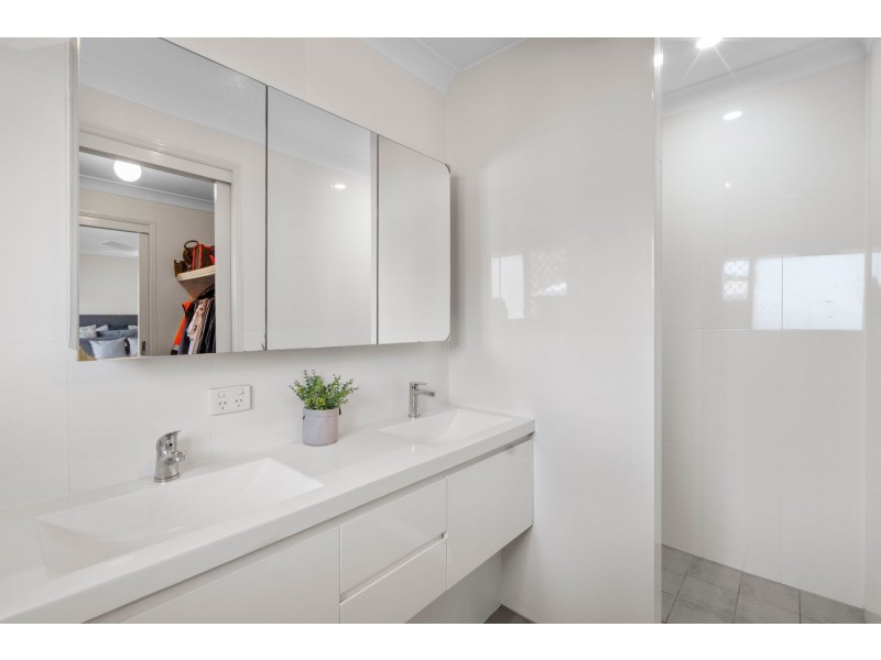 68 Doolan Street, Ormeau QLD 4208