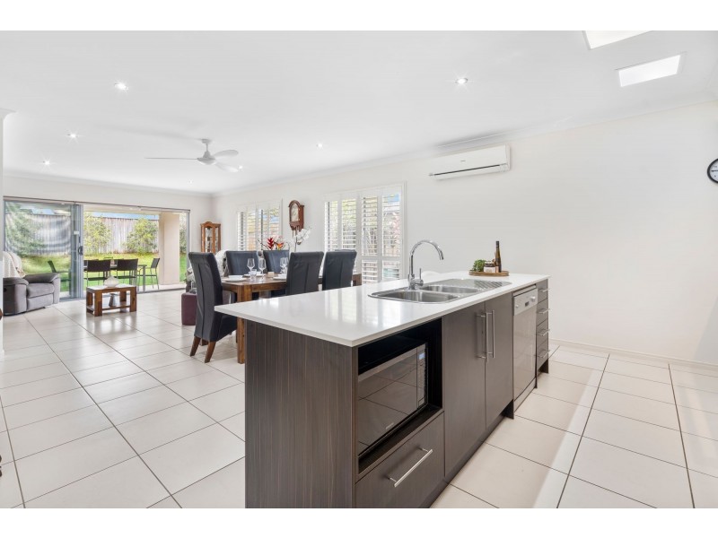 28 Daylesford Circuit, Ormeau QLD 4208