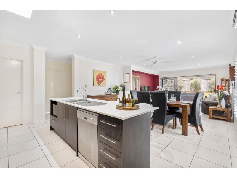 28 Daylesford Circuit, Ormeau QLD 4208