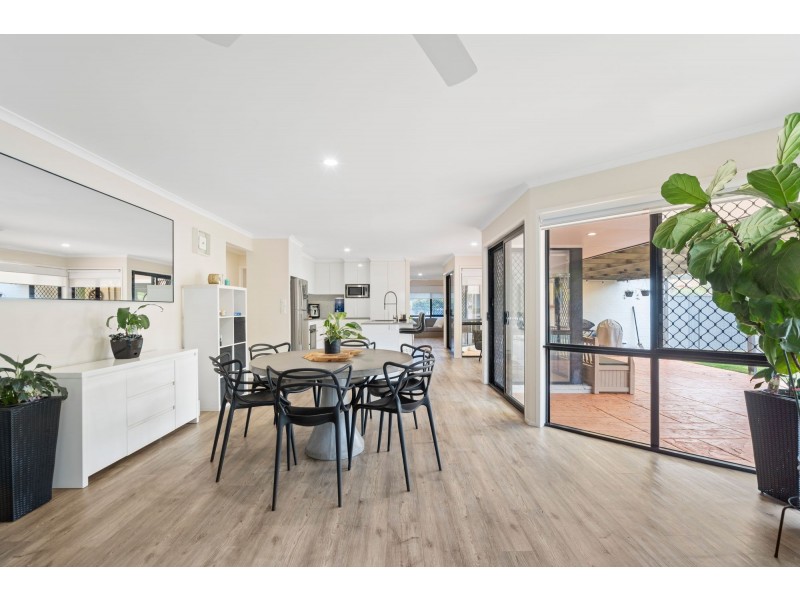 24 Johnson Parade, Ormeau Hills QLD 4208