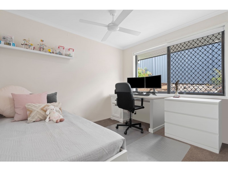 24 Johnson Parade, Ormeau Hills QLD 4208