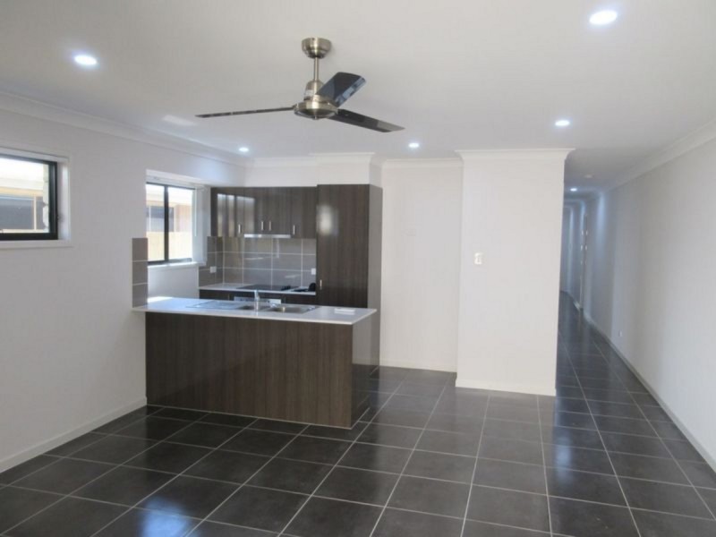 1/56 Brookfield Street, Pimpama QLD 4209