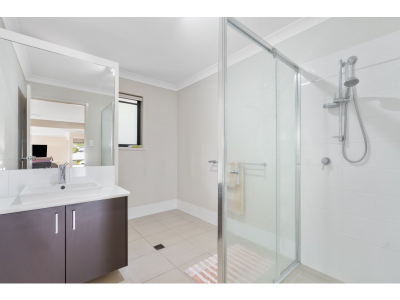 8 Appadene Street, Ormeau QLD 4208