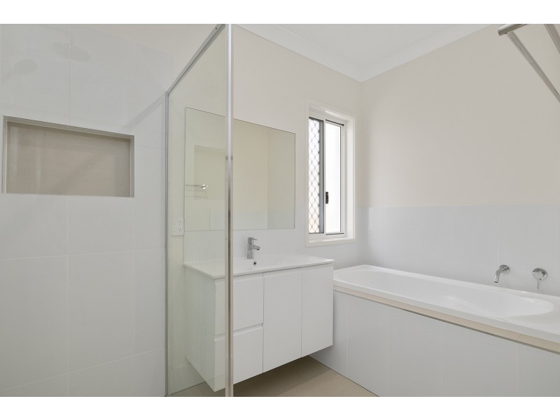 74 Mccreadie Road, Ormeau Hills QLD 4208