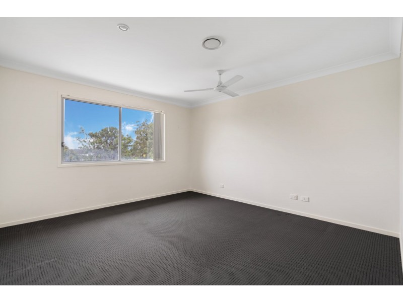 8/2 Bundy Court, Pimpama QLD 4209