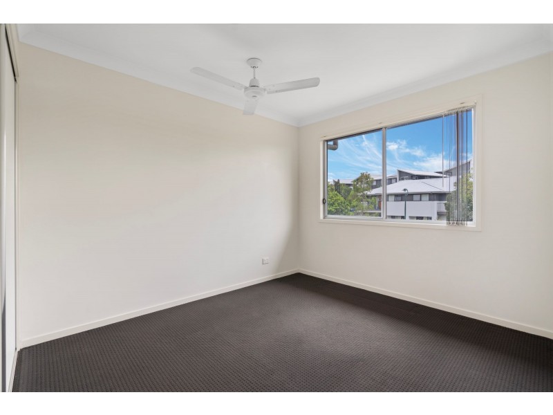 8/2 Bundy Court, Pimpama QLD 4209