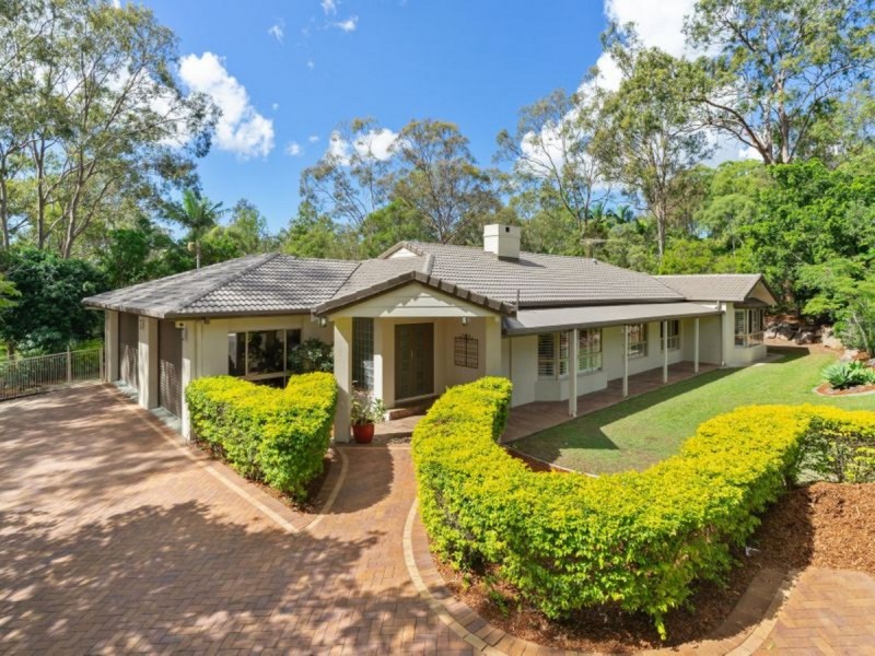 6 Beaton Court, Ormeau QLD 4208