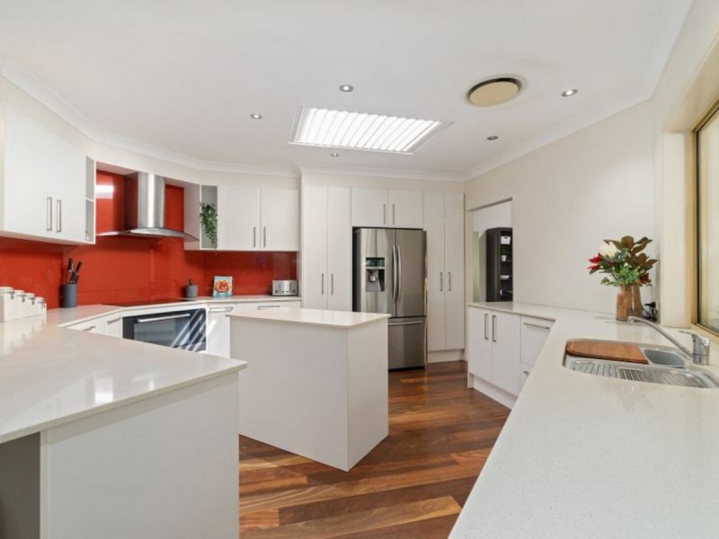 6 Beaton Court, Ormeau QLD 4208