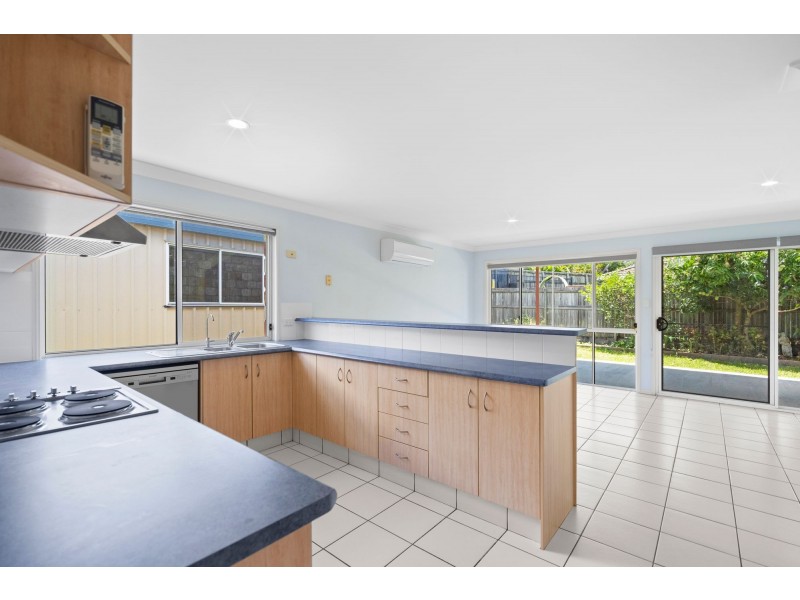 8 Ferncliffe Street, Upper Coomera QLD 4209