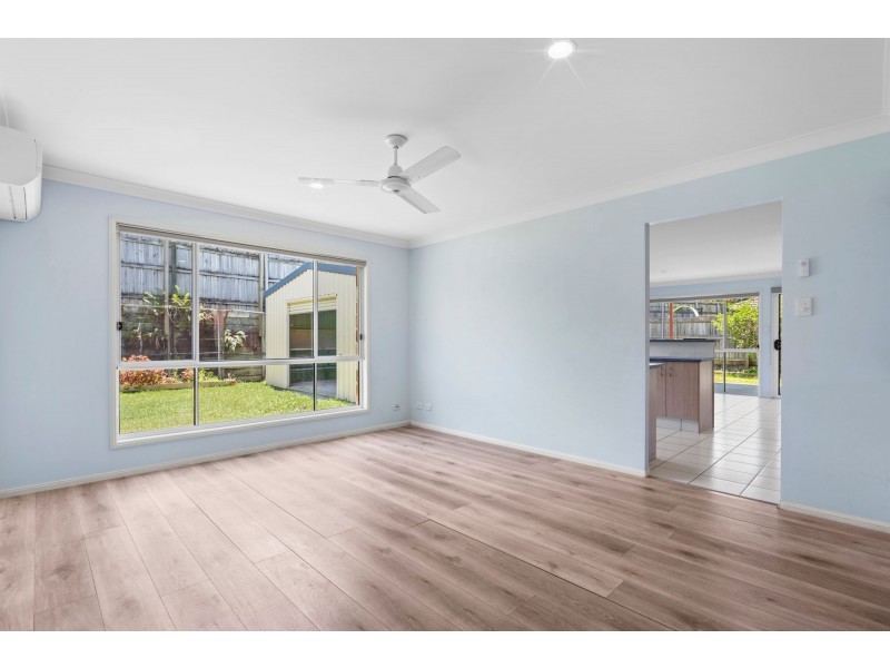 8 Ferncliffe Street, Upper Coomera QLD 4209