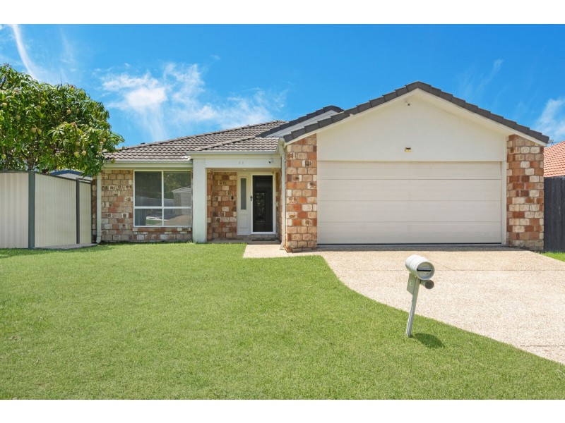 8 Ferncliffe Street, Upper Coomera QLD 4209