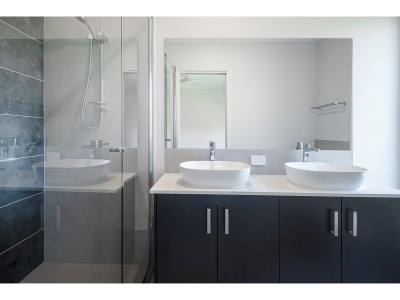 40 Edmond Street, Coomera QLD 4209