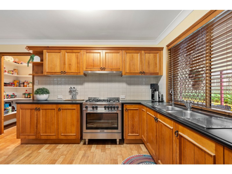 16 Westray Court, Eagleby QLD 4207