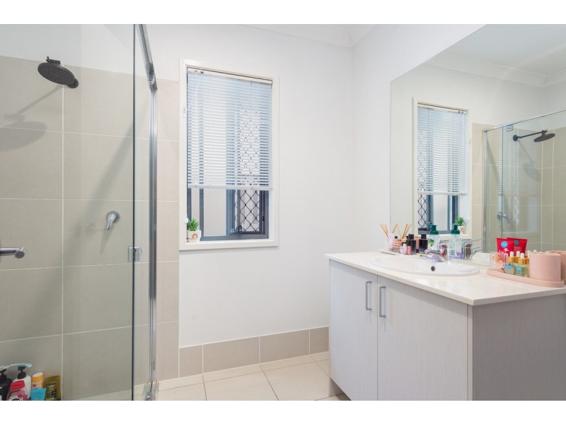 46 Oakover Avenue, Ormeau Hills QLD 4208