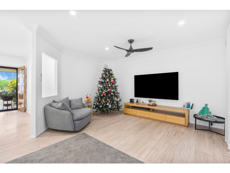 77 Ormeau Ridge Road, Ormeau Hills QLD 4208