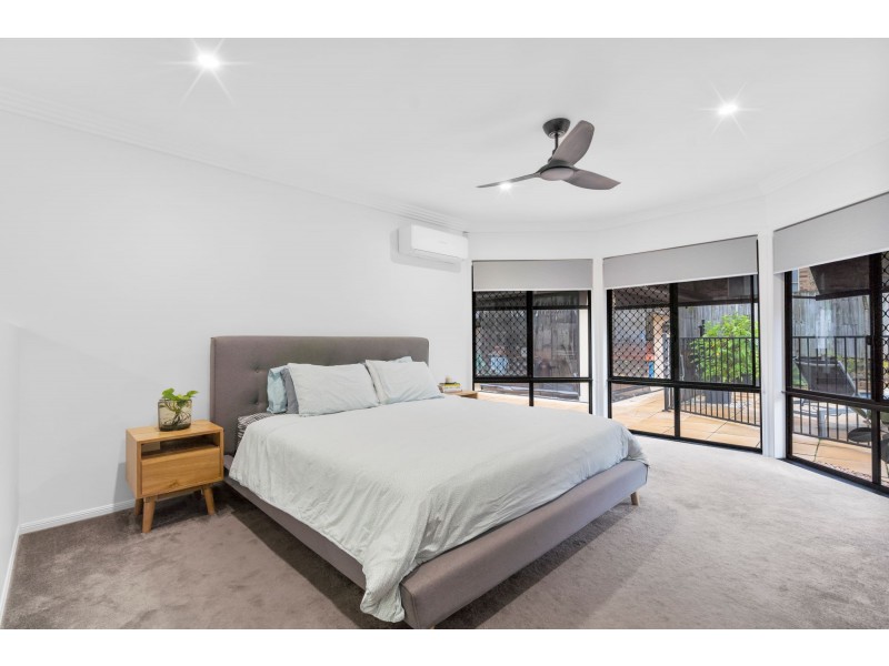 77 Ormeau Ridge Road, Ormeau Hills QLD 4208