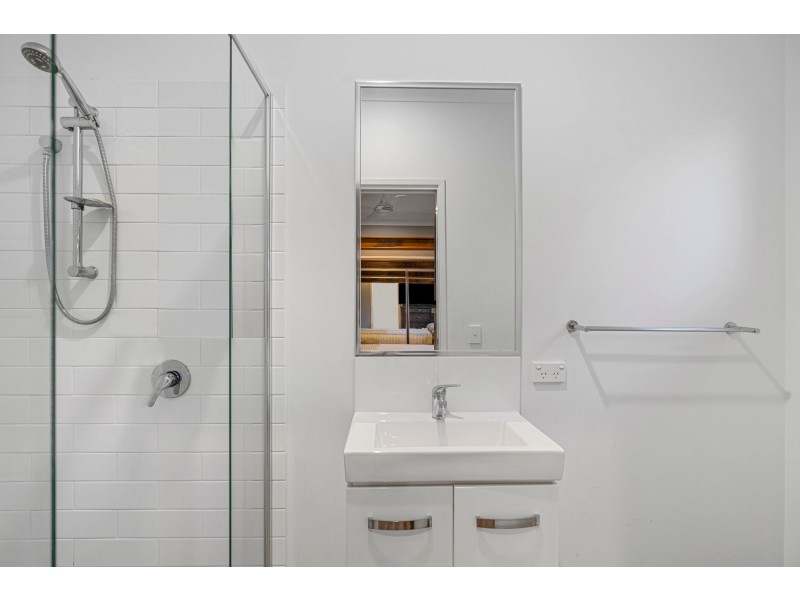 8 Arbon Street, Holmview QLD 4207