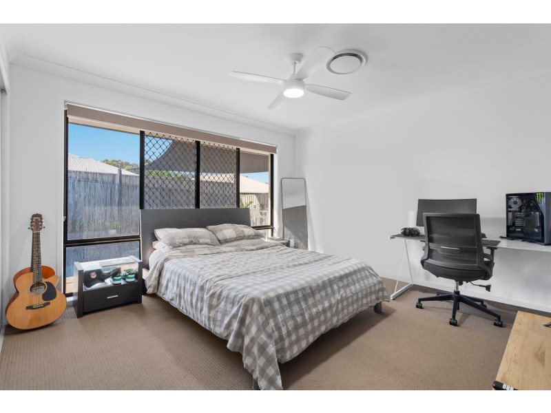 18 Olivevale Street, Ormeau QLD 4208