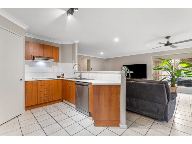 69 Gawain Drive, Ormeau QLD 4208